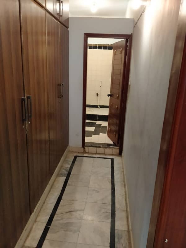 240 Square Yards Upper Portion For Rent In Gulshan-E-Iqbal Town 18