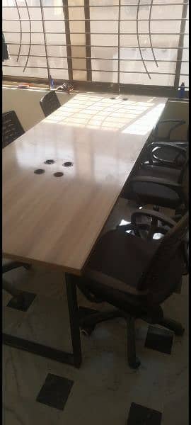 Office Chairs And Table 1