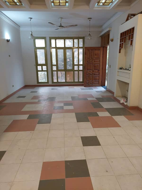 House For Sale In F-10 Islamabad 22