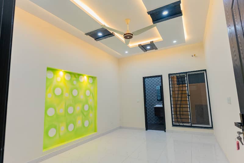Brand New 7 Marla Modern House For Sale 7