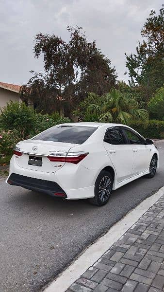 Toyota corolla altis x 2021 5
