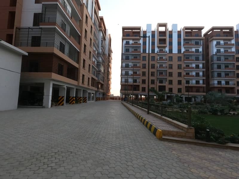 Good Corner 2450 Square Feet Flat For Sale In Cantt View Lodges 4