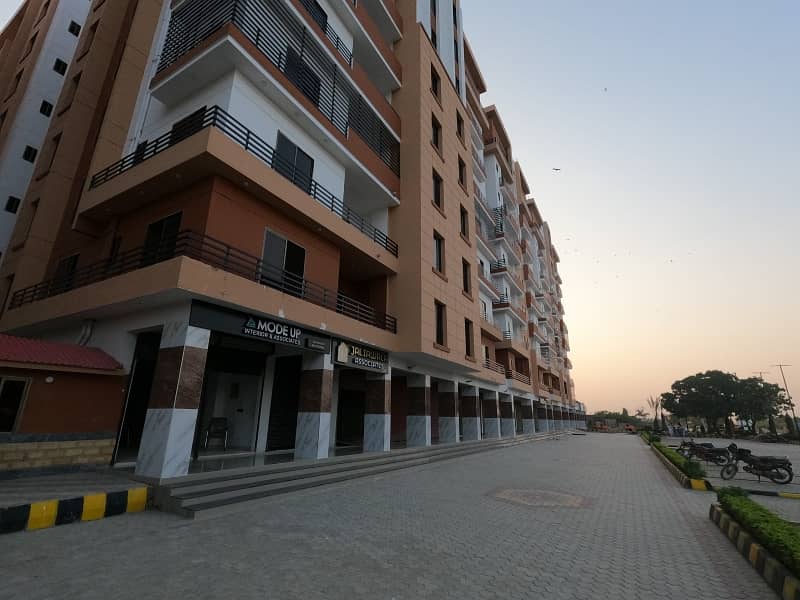 Good Corner 2450 Square Feet Flat For Sale In Cantt View Lodges 6