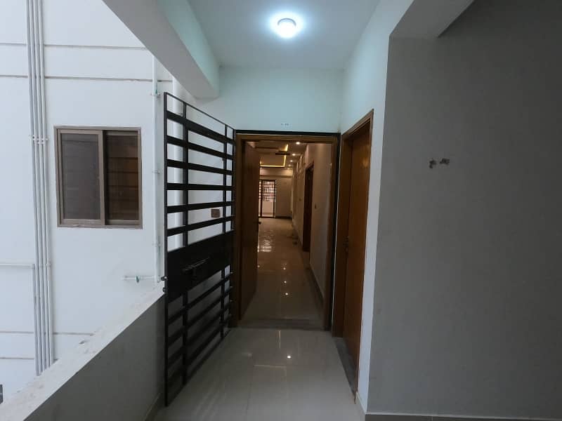 Good Corner 2450 Square Feet Flat For Sale In Cantt View Lodges 22