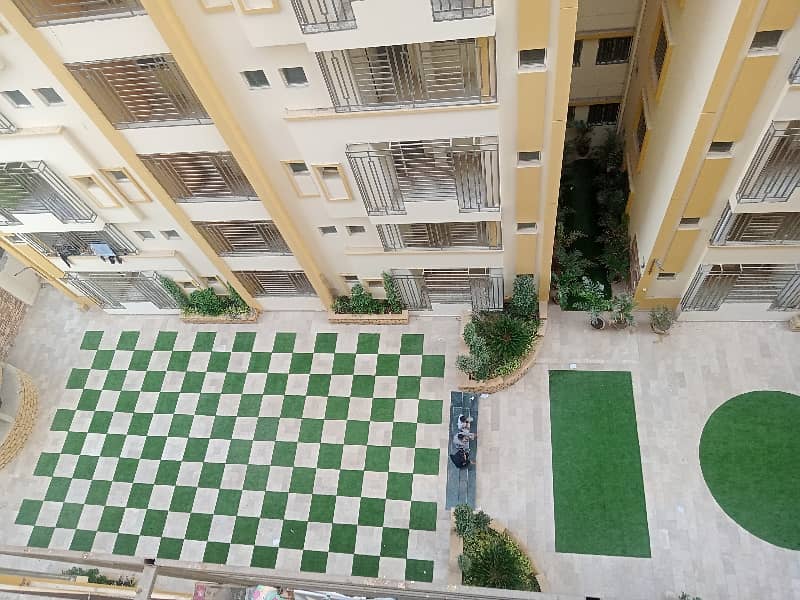 To Rent You Can Find Spacious Flat In Model Colony - Malir 2