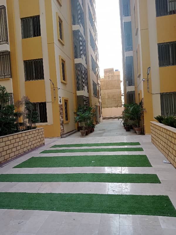To Rent You Can Find Spacious Flat In Model Colony - Malir 11