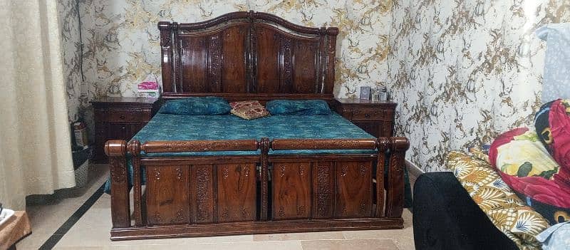 wooden bed 1