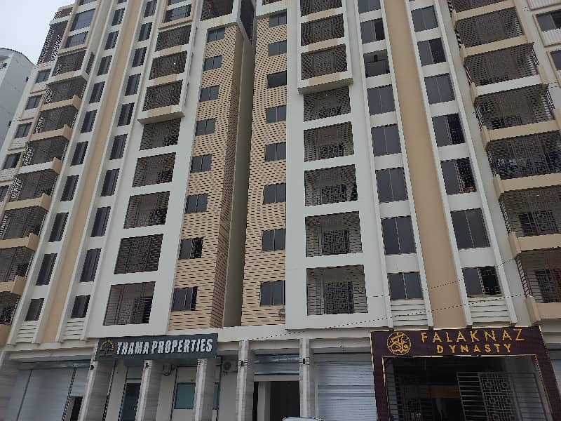westopen Road facing apartment at prime location of Jinnah Avenue 0