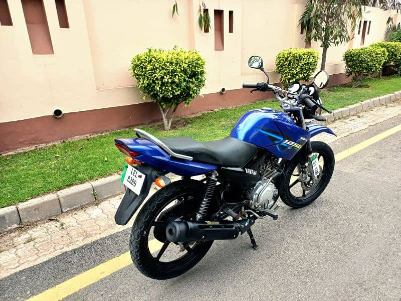 yamaha ybr g 2019 B Model 14500 km driven totally new bike like new 1