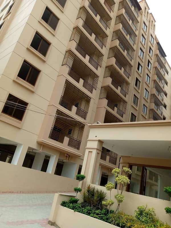 3 bed drawing lounge spacious apartment in best boundary wall project at Jinnah Avenue 2