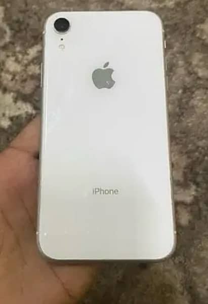 iphone xr 64gb condition 10/10 no any scratch 86 health jv 0