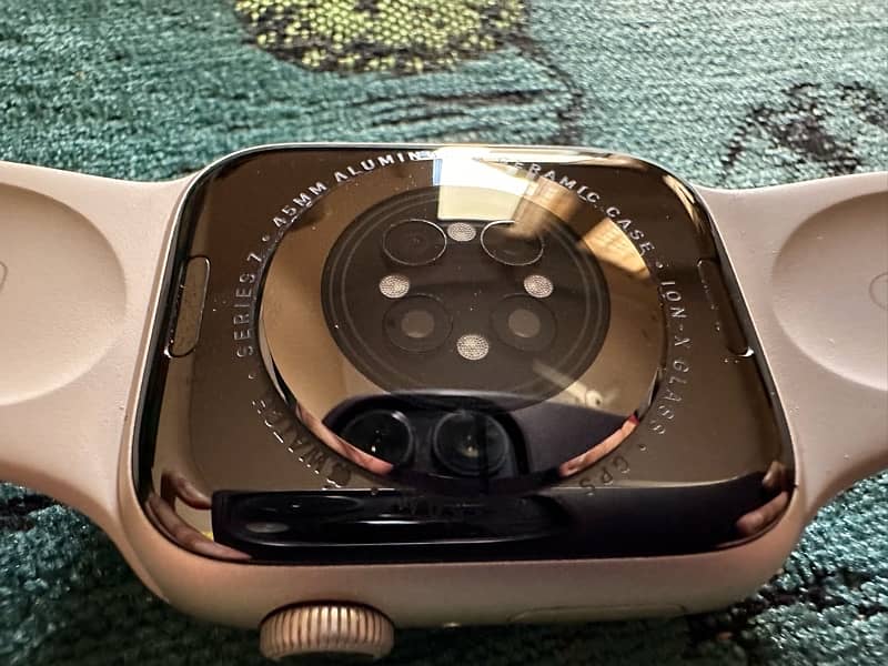 Apple Watch Series 7 45mm 8