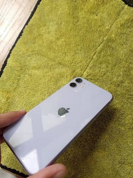 iPhone 11 Non PTA water park 64Gb 80 battery health 3