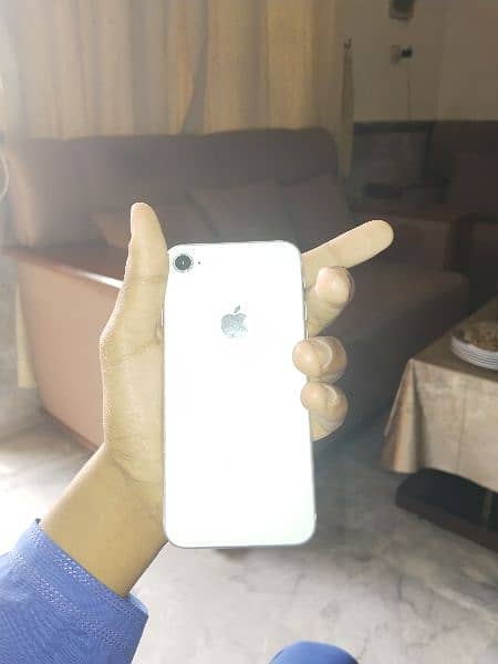 Aoa iPhone 8 10/9 condition only phone ha 4