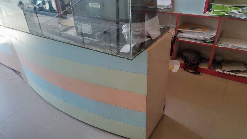 office Counter For Sale Fresh Condition 2