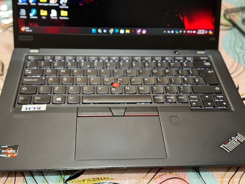 Lenovo ThinkPad X13 Ryzen 7 16GB/256GB 1