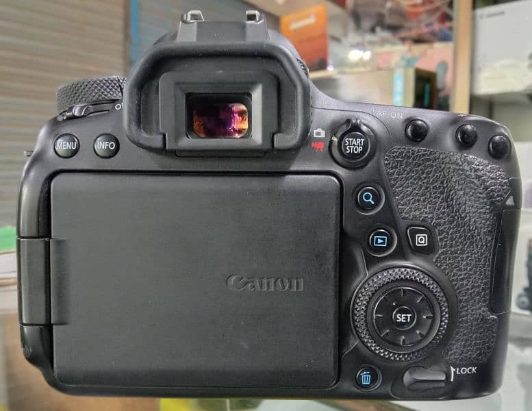 Canon 6d Markii Full Frame Professional body New Condition 03432112702 1