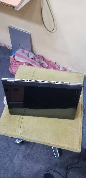 X360 touchscreen Laptop Lenovo 1