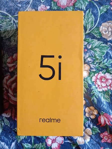 Realme 5i 4/64 with complete box 0