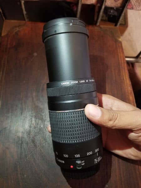 Canan Zoom LENS 75-300mm 1