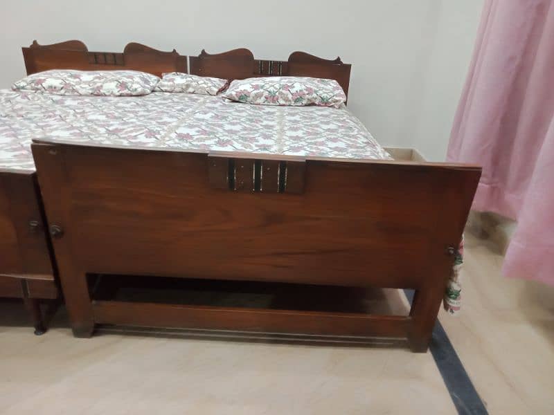 Two Single Beds old & Strong Reliable Heavy Wooden Made. 7