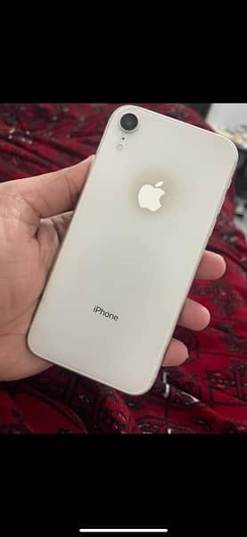 iphone xr 64 gb pta approved 4