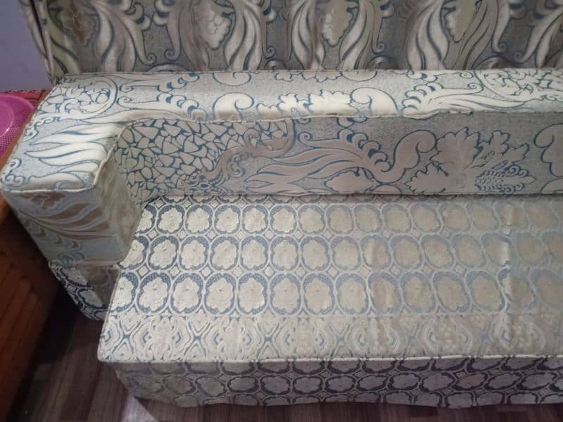 sofa and bed for sell 4