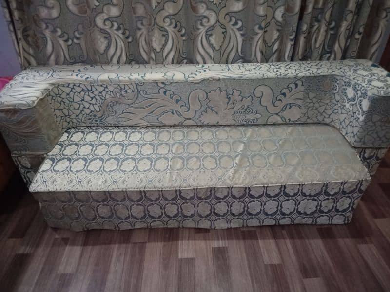 sofa and bed for sell 5