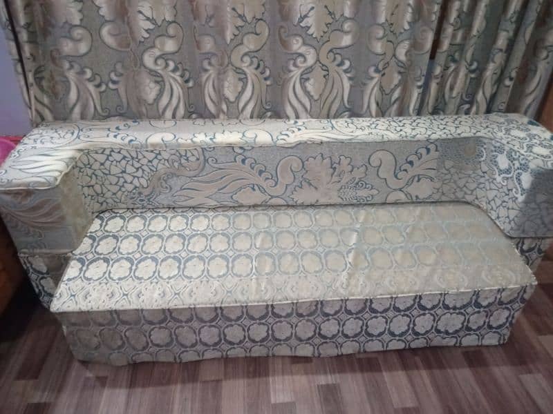 sofa and bed for sell 6