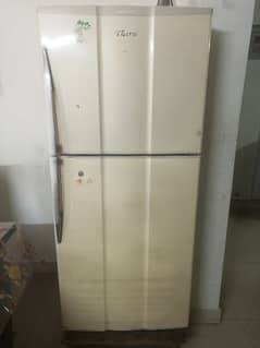 mitsubishi fridge --negotiable