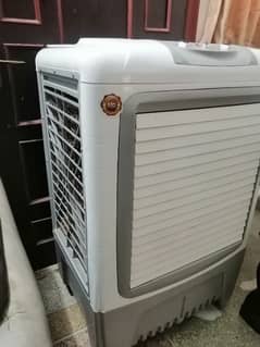 Air cooler for salr 2 month use new condition me hy