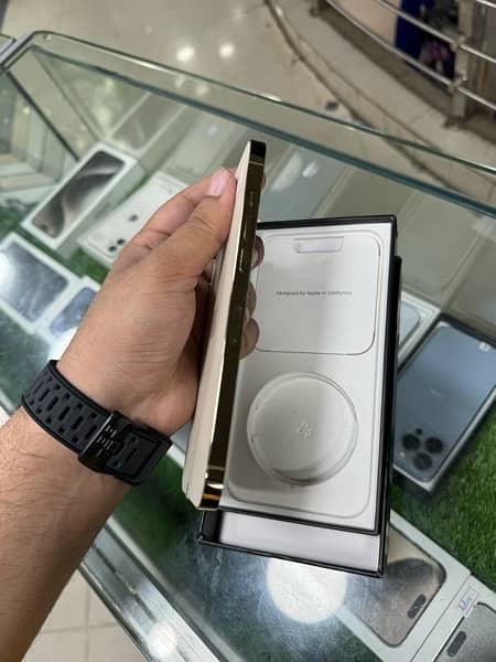 IPhone 12 Pro Max 256Gb Gold 10/10 PTA Approved Box 2