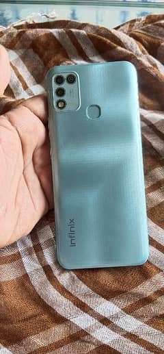 infinx hot 10 play 4Gb ram 64 Gb rom for sale mobile condition 10by10