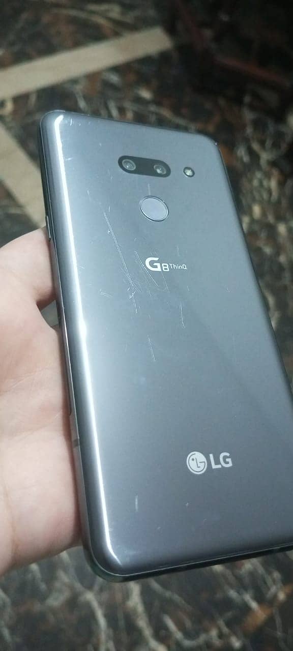 LG G8 Thinq 6/128 2