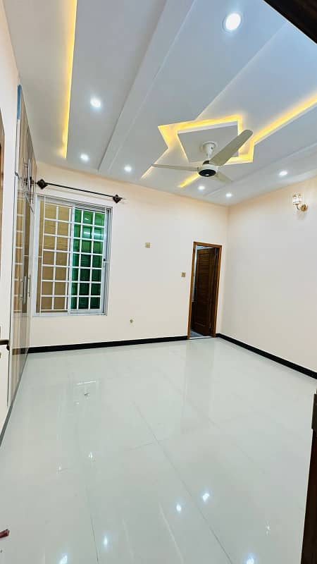 1 Kanal House Ava For Sale In A Block Satellite Town 5