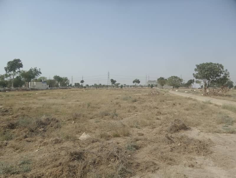 A 120 Square Yards Residential Plot In Karachi Is On The Market For Sale 4