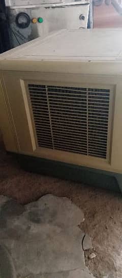 Table air cooler