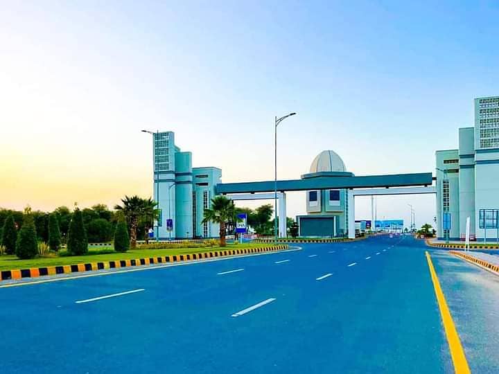 DHA Bahawalpur, 5 Marla Residential Direct Access to 60ft Wide Road Plot Available For Sale 1