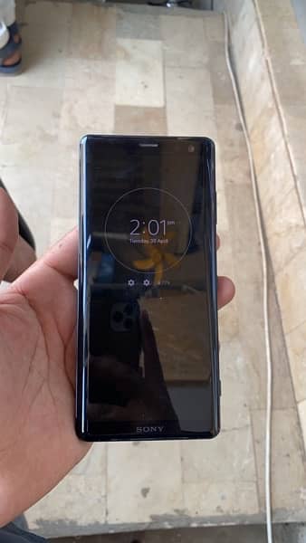 Sony Xperia XZ3 official PTA Approve 4/64 snapdragon 845 gaming phone 1