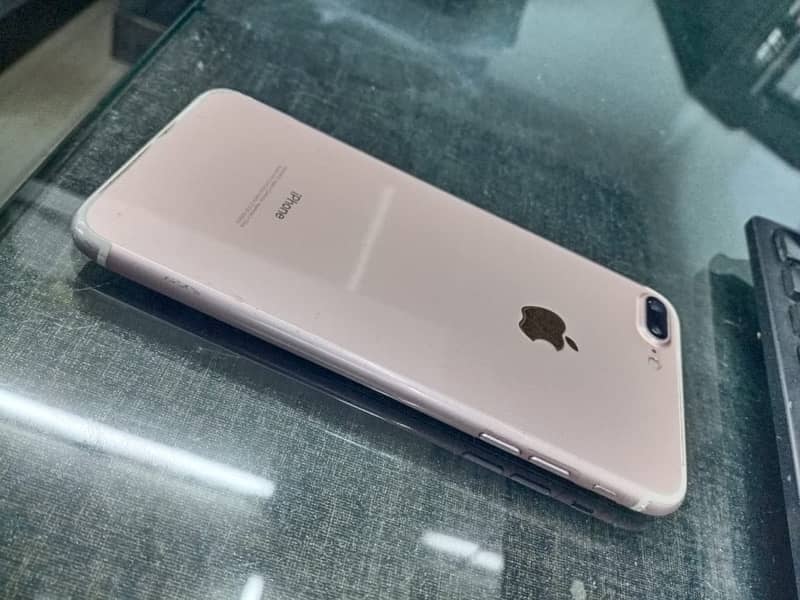 Iphone 7+ PTA Approved 128GB 0