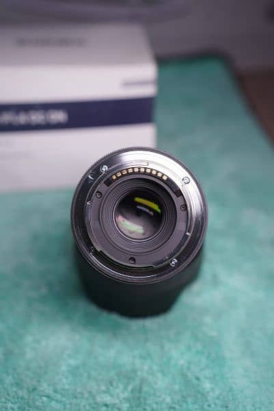 Sigma 16mm 1.4 with Complete Box 3