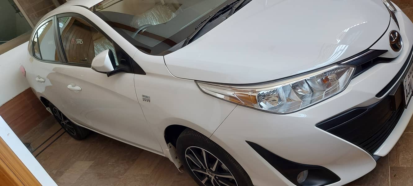 Brand new Toyota Yaris Ativ MT 8
