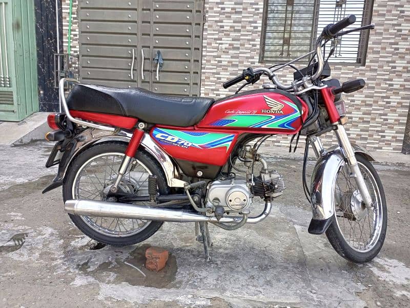 Red Honda 70, In Excellent condition 1