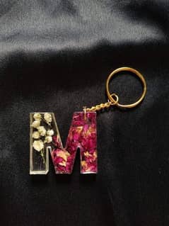Flower preserved letter keychains