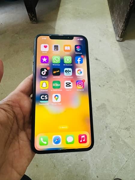 iPhone 11 Pro Max pta approved 2