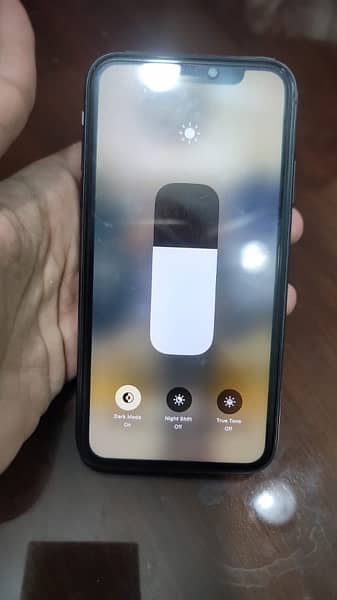 Iphone 11 128 With Box Water Pack Dual Sim Non PTA 6