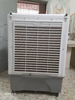 new air coller condition 10 by 10 only one week used number03124835053