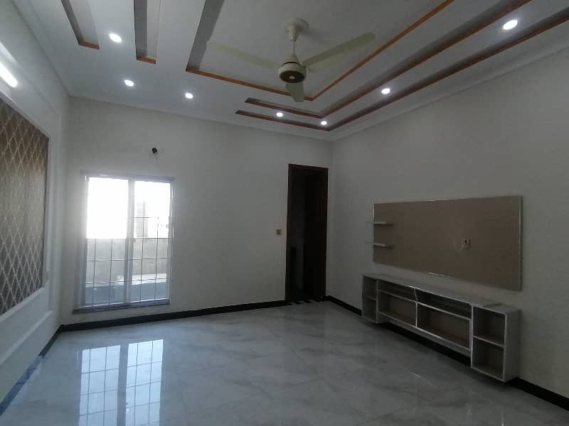 10 Marla Brand New Double Storey House For Sale  College Road Lahore 25