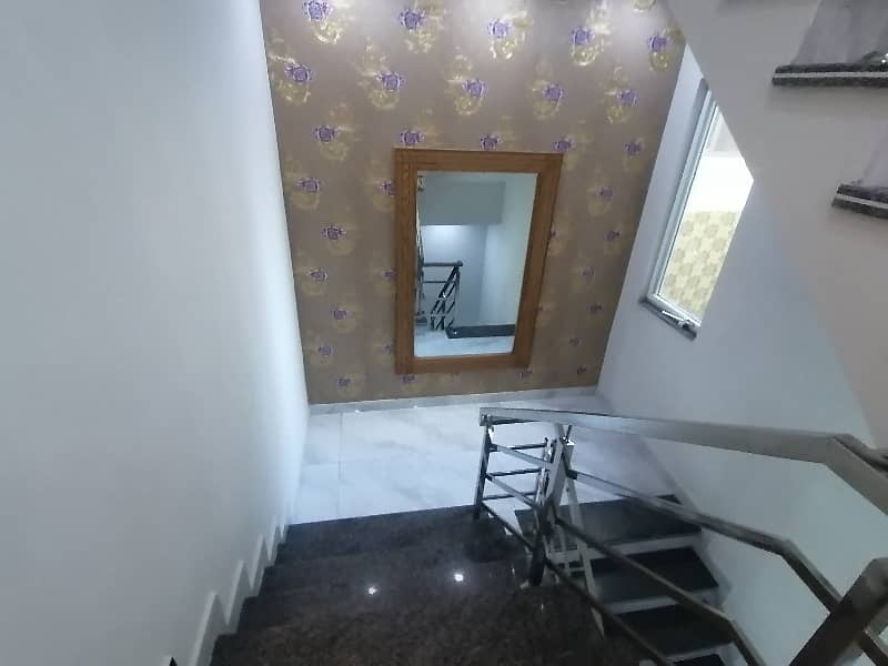 10 Marla Brand New Double Storey House For Sale  College Road Lahore 36
