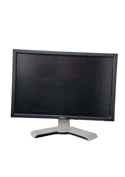AMD 6 Pro (7th gen) with 21.5 inch Dell LCD (all accessories) 0